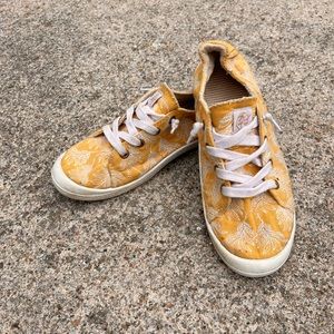 Roxy bay shore surf shoe